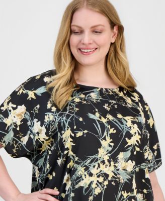 Plus Size Boat-Neck Short-Sleeve Top