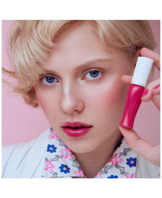 Glossy Rouge Lip Color