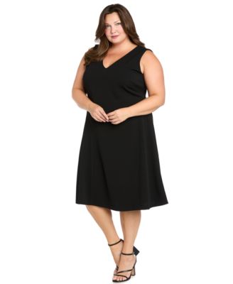 Plus Size Sleeveless V-Neck Midi Dress