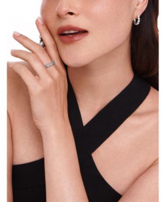 Daisy Flower Ring in Rhodium Plated Sterling Silver, Size 7