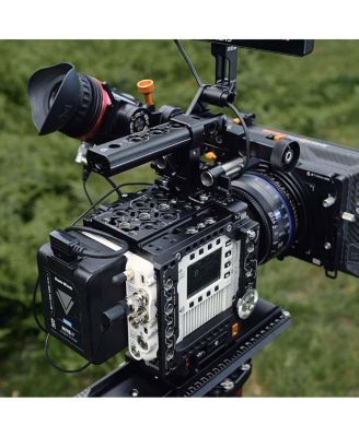 Right Side Horse Shoe Plate for RED V-RAPTOR Camera, Black