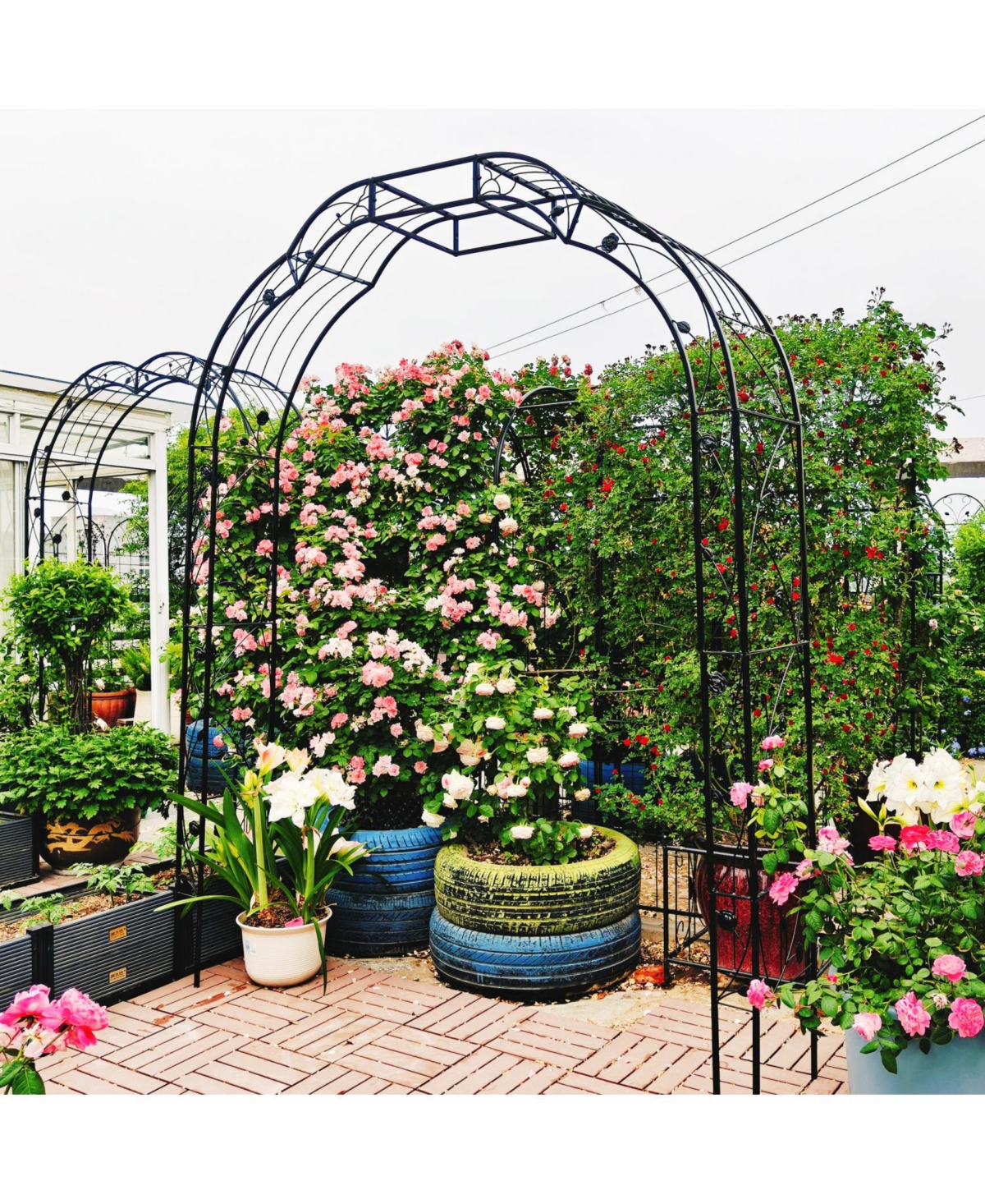 Streamdale Furniture Metal Garden Arch 74.4" Wide