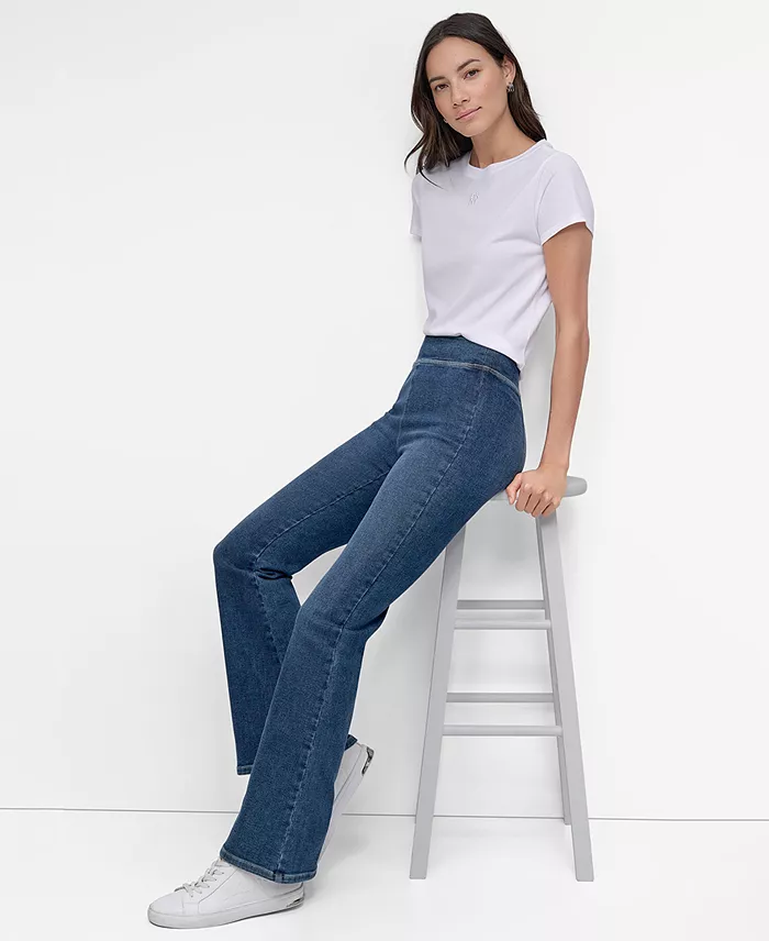 Petite High-Rise Flared-Leg Pull-On Jeans - thumbnail 9