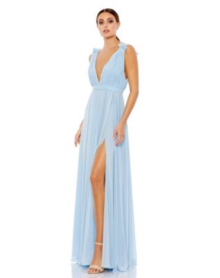 Women's Ieena Pleated Chiffon Sleeveless V-Neck Gown