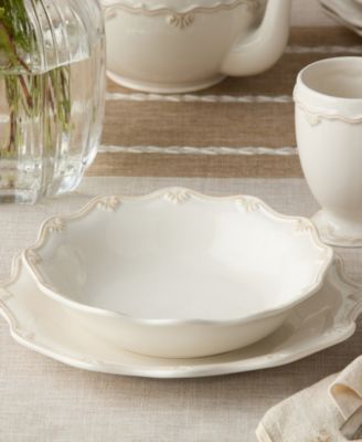 Heritage Scroll Soup Bowls, Set of 4, Service For 4