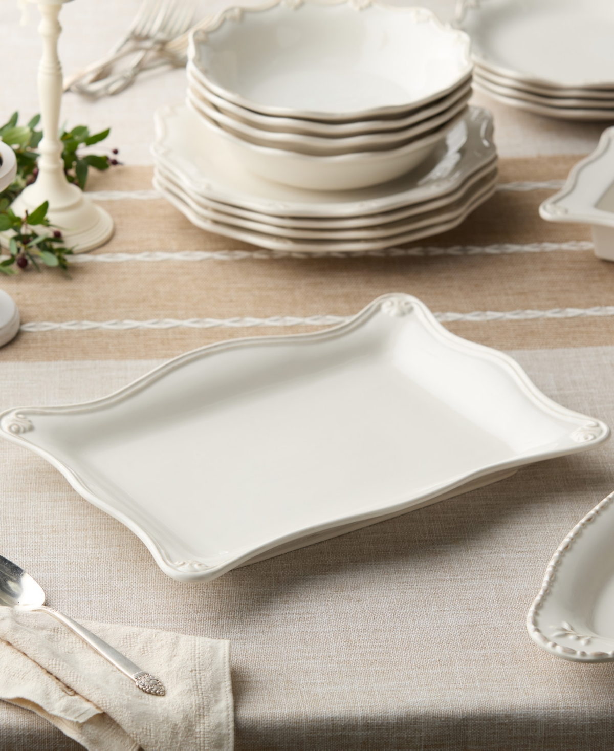 Certified International Heritage Scroll Rectangular Platter