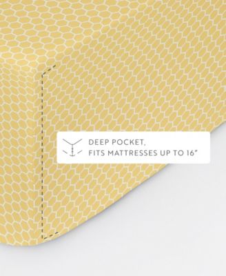 The Farmhouse Chic Premium Ultra Soft Pattern 4-Pc. Sheet Set, Queen