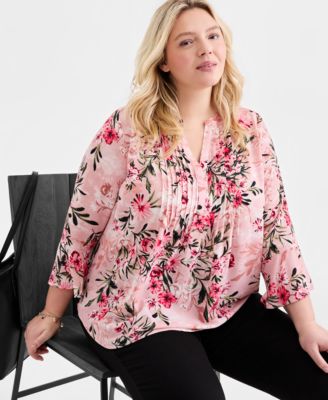 Plus Size Printed Pintuck-Front 3/4-Sleeve Top