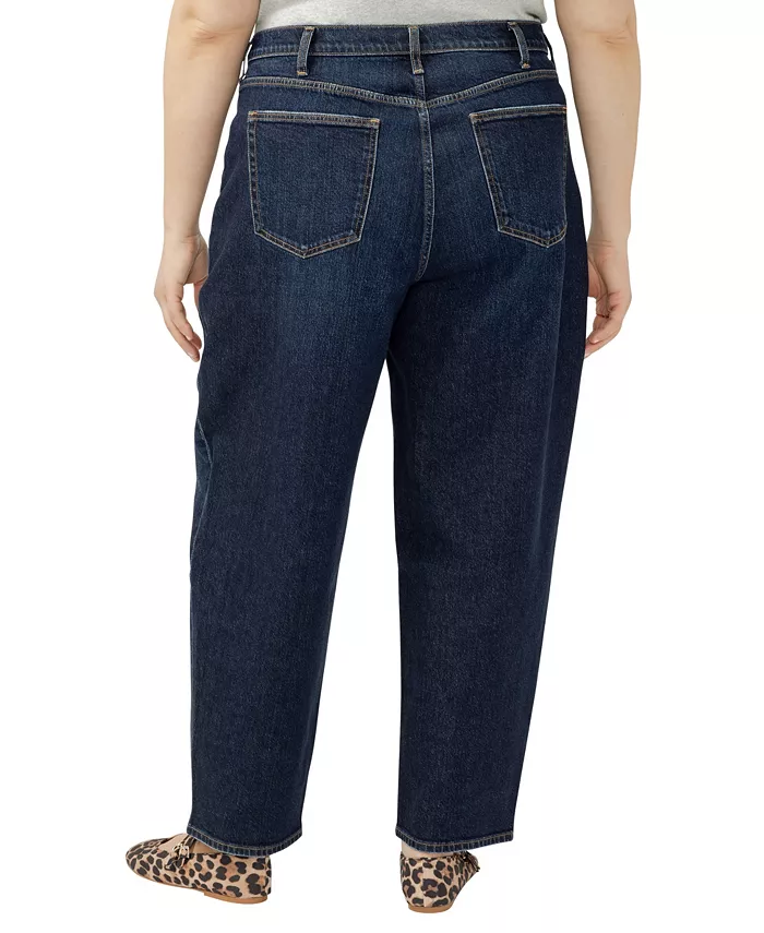 Plus Size High Rise Curved Slim Leg Jeans - thumbnail 3