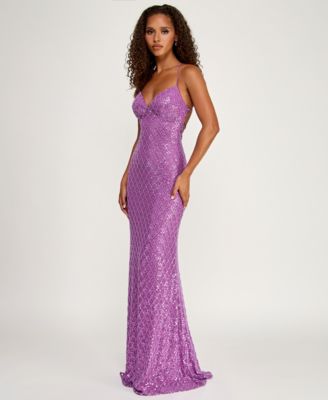 Juniors' Criss Cross Patterned Sweetheart Gown