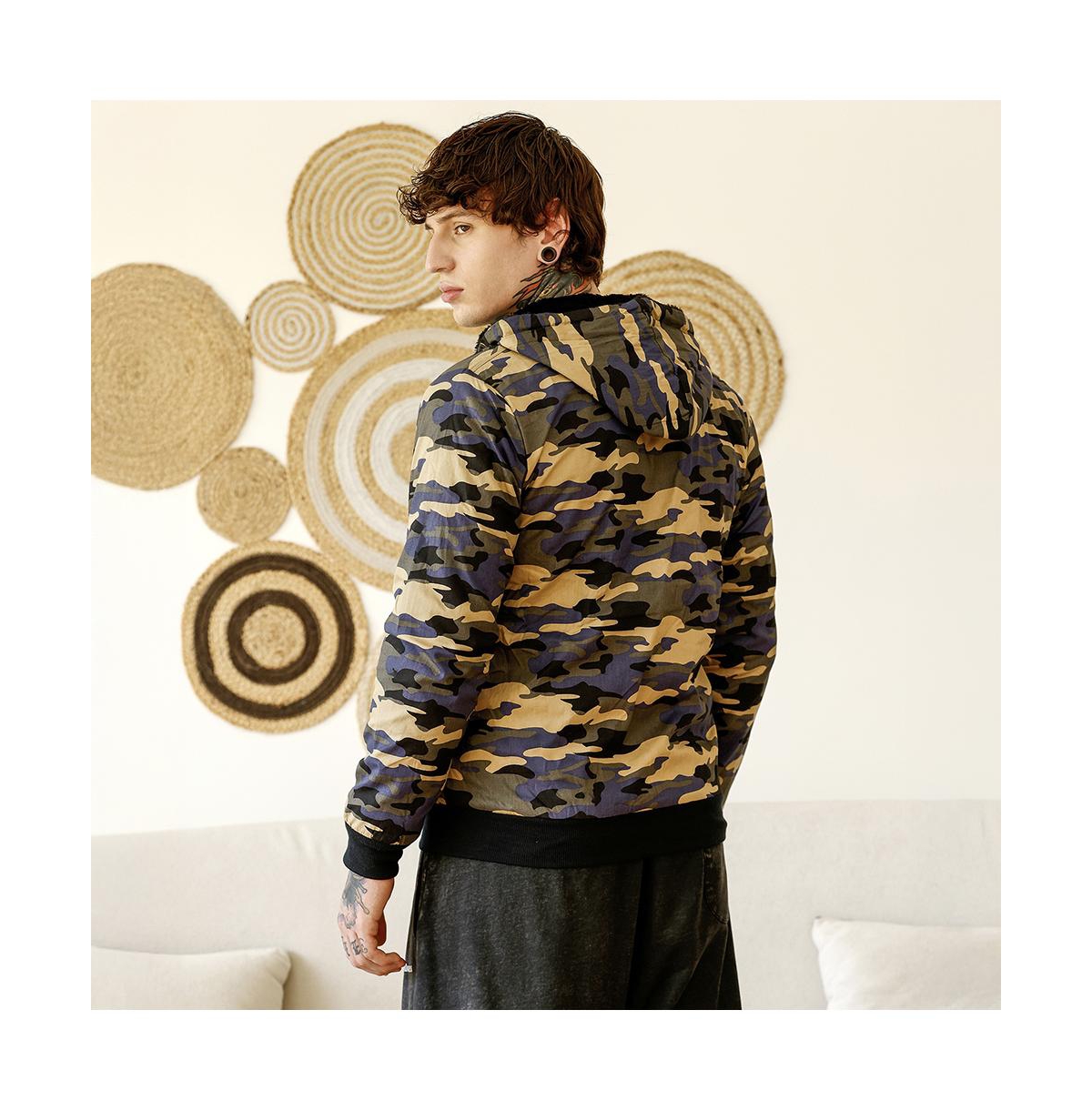 Campus Sutra Men's Army Green & Khaki Beige Camouflage Fleece-Lined Jacket