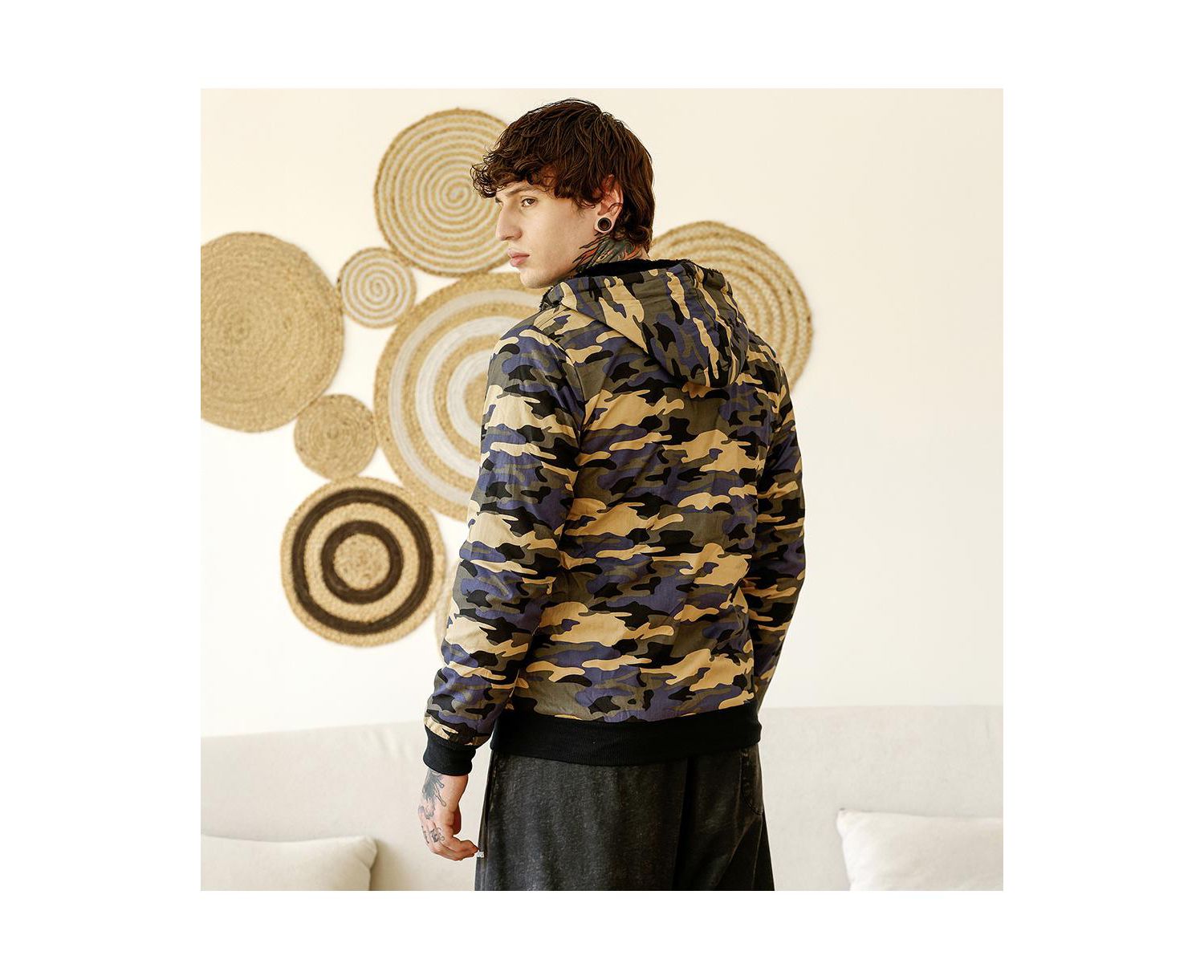 Men's Army Green & Khaki Beige Camouflage Fleece-Lined Jacket