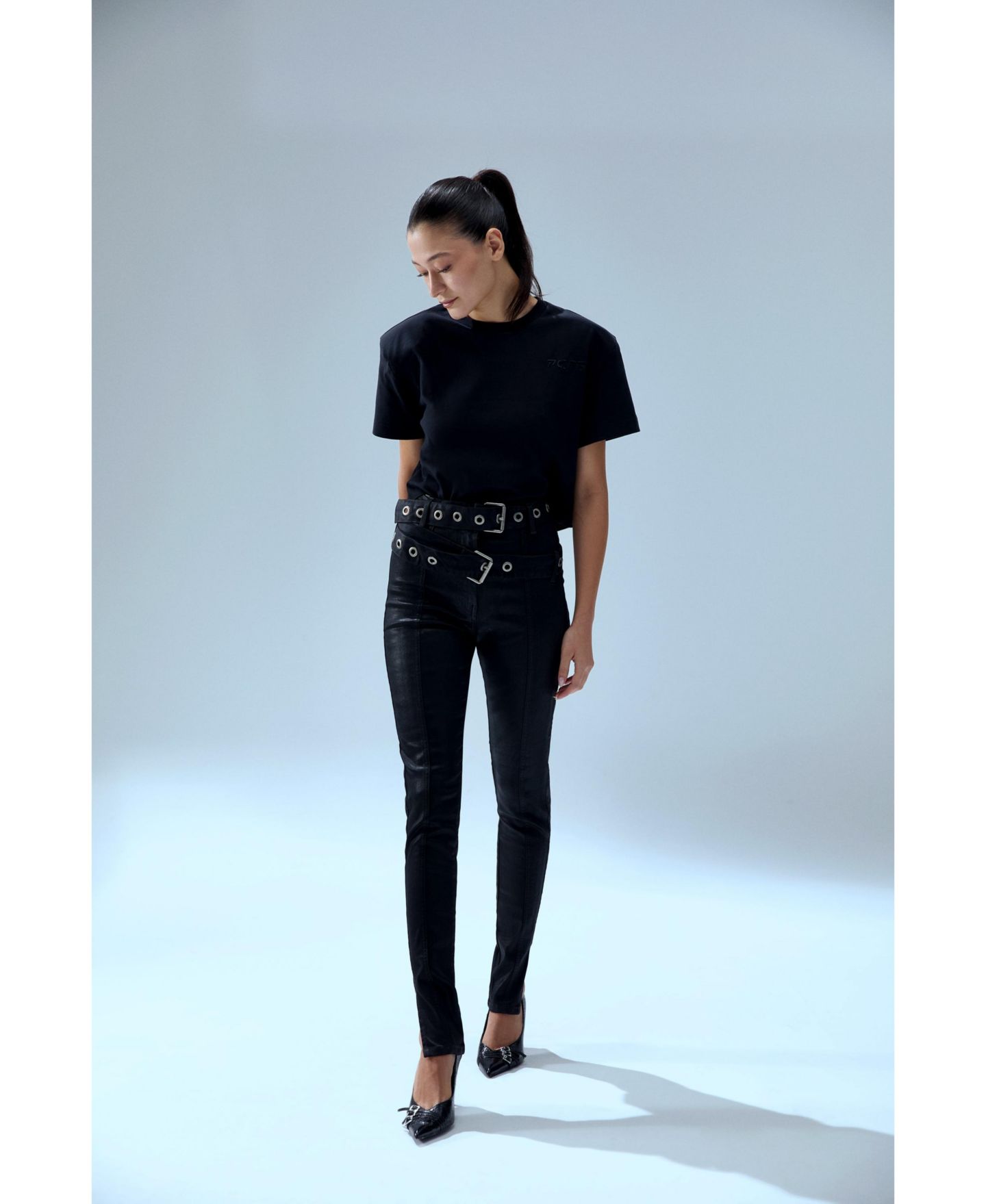 Женская футболка PCFG Cotton Your Itch Shoulder Padded, цвет: Угольно-чёрный — фото 9