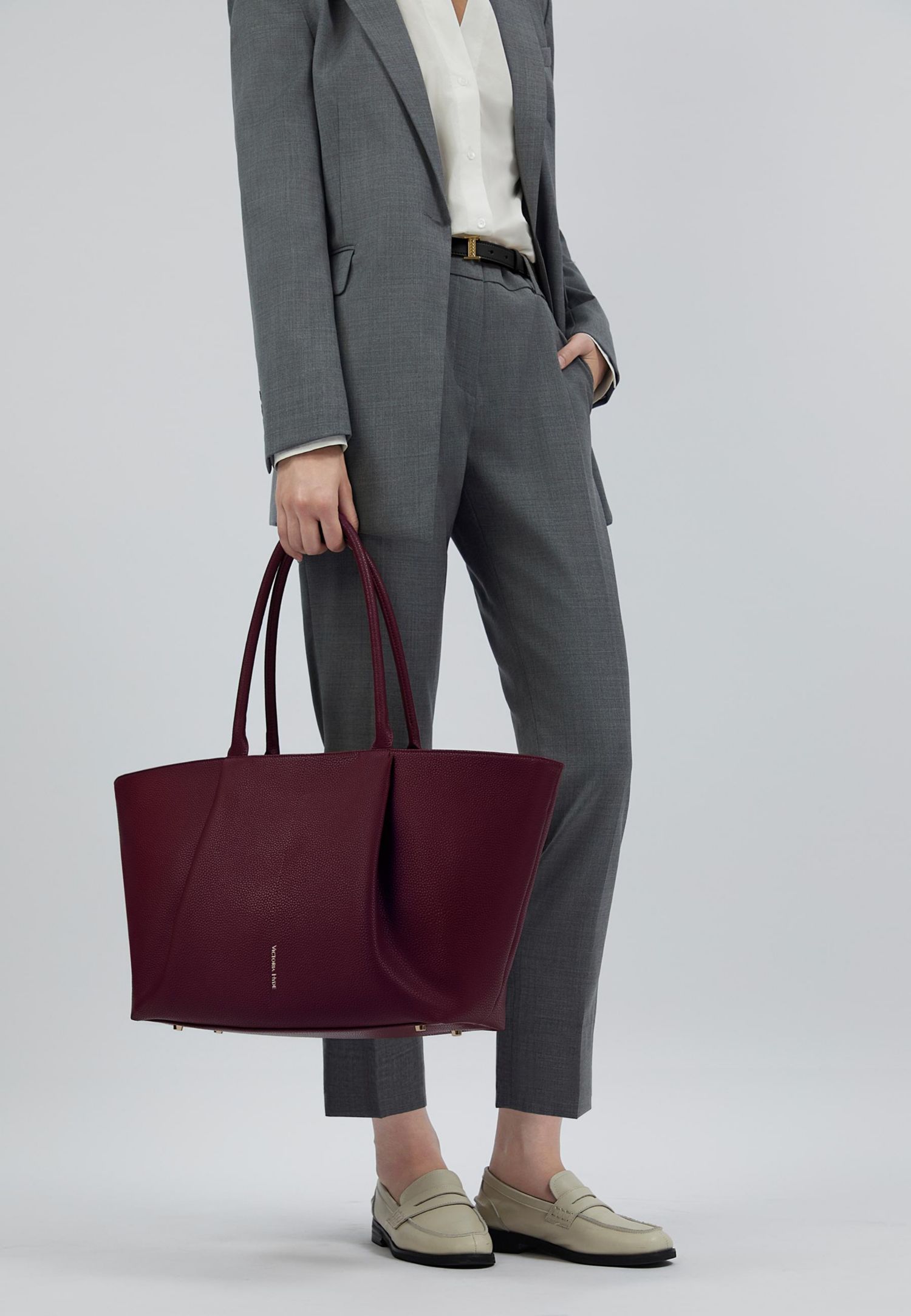 Women's Tote Large Capacity Bag Business & Laptop Handbag Victoria Hyde Ada