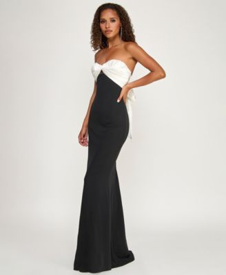 Juniors' Scuba Crepe Pleated Bust Gown