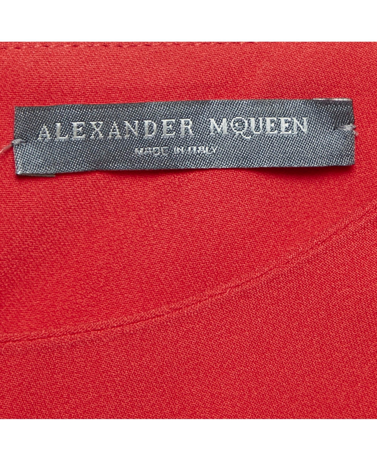 Pre-Owned Alexander Mcqueen Women's Red Crepe High-Low Flared Top