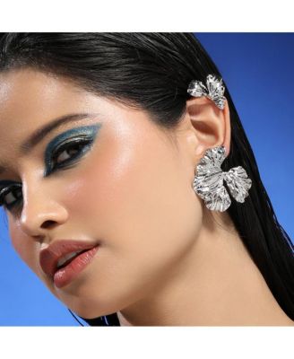 Women's The Withering-Petal Cuff Earrings - Metallic Silver