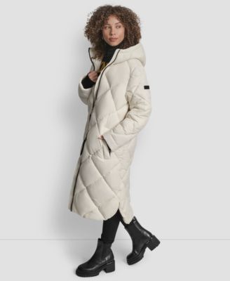 Women's Diamond Quilted Hooded Puffer Coat