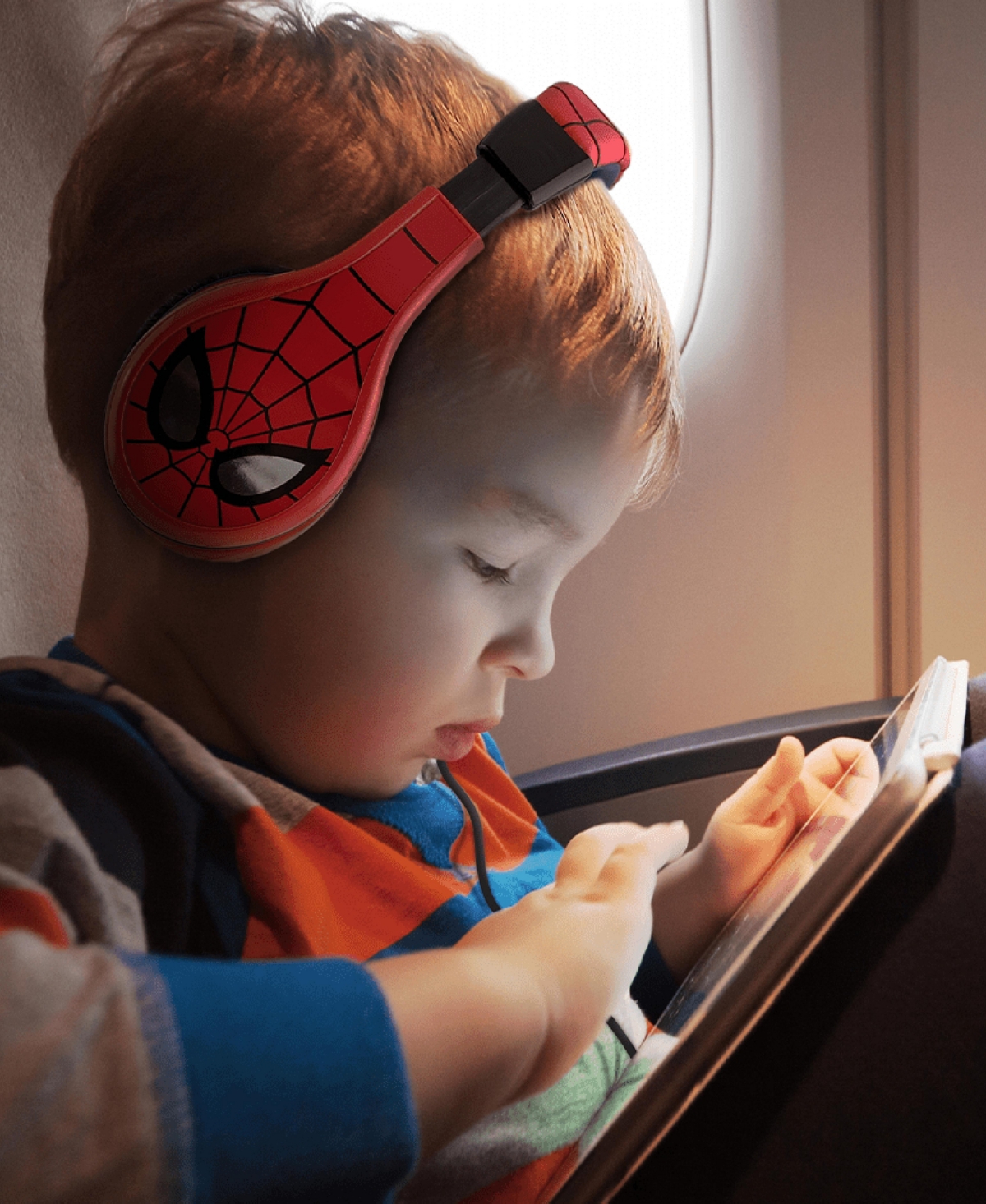 eKids Spiderman Volume-Limiting Kids Wired Headphones