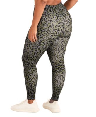 Plus Size Aura Leggings