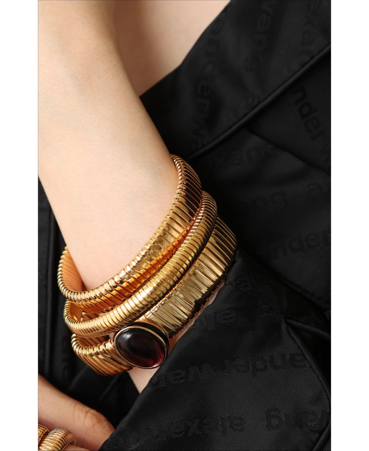 Retro Chic Wide Gladiatorl Minimalist Bracelet