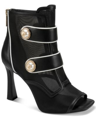 Women's Delainey Zipper Bootie