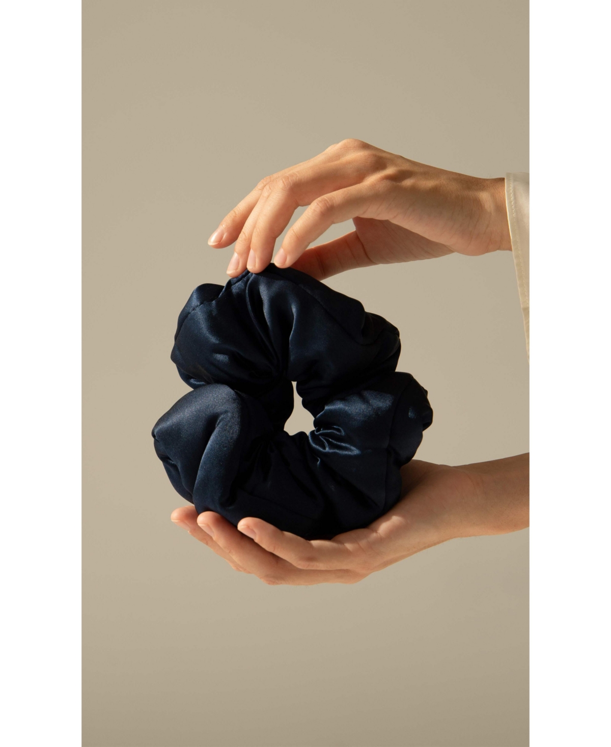 Drowsy Padded Xxl Scrunchie