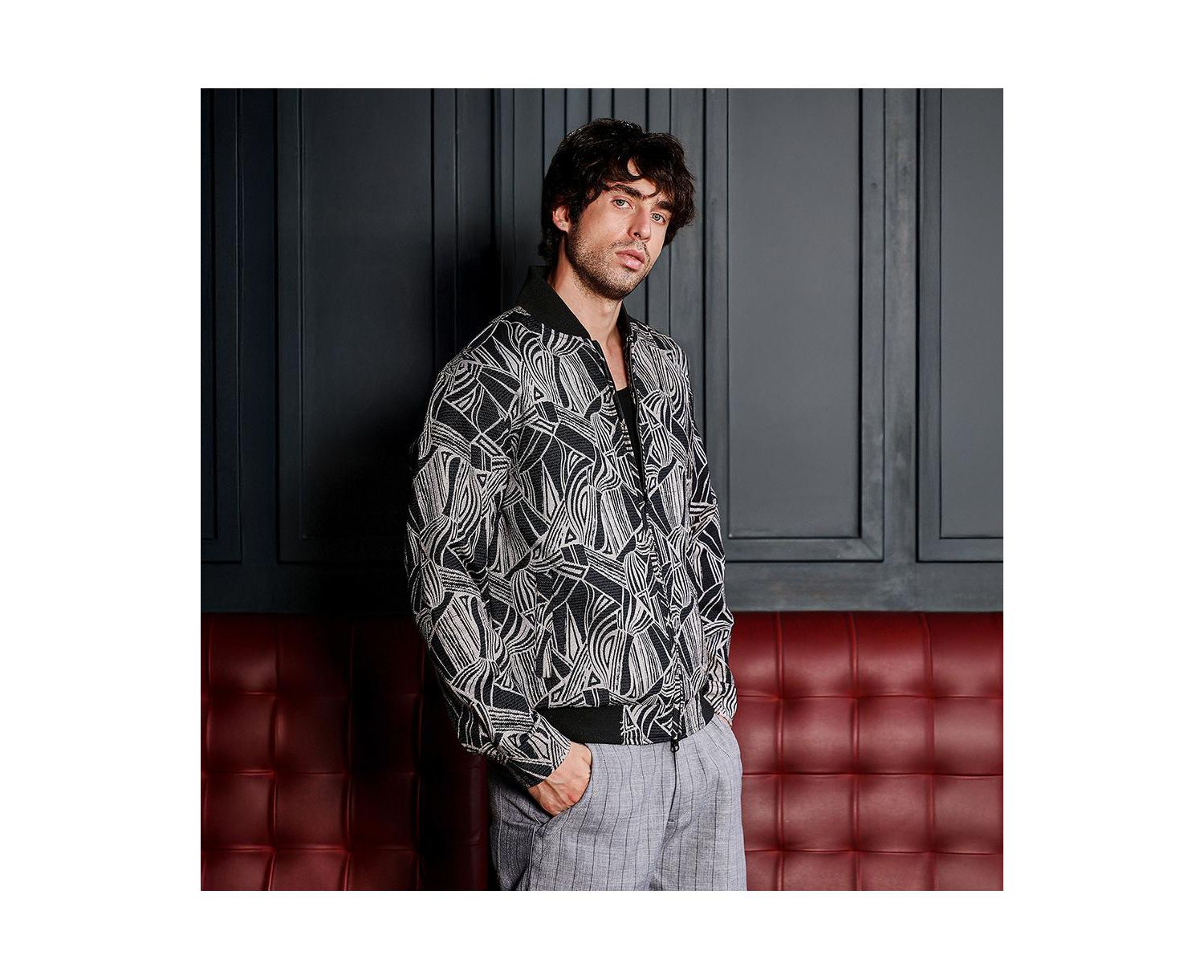 Men's Midnight Black Stroke-Jacquard Bomber Jacket