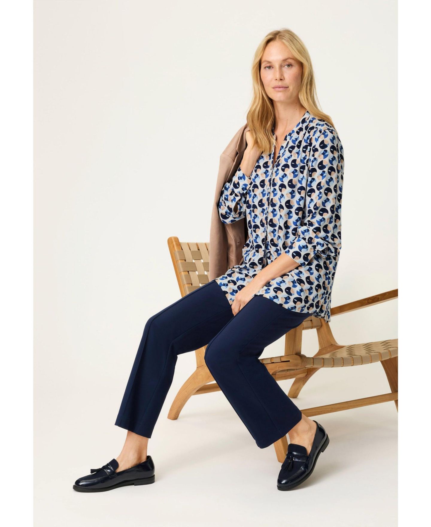 Женская блузка Olsen Dotted, цвет: Чернильный синий — фото 5