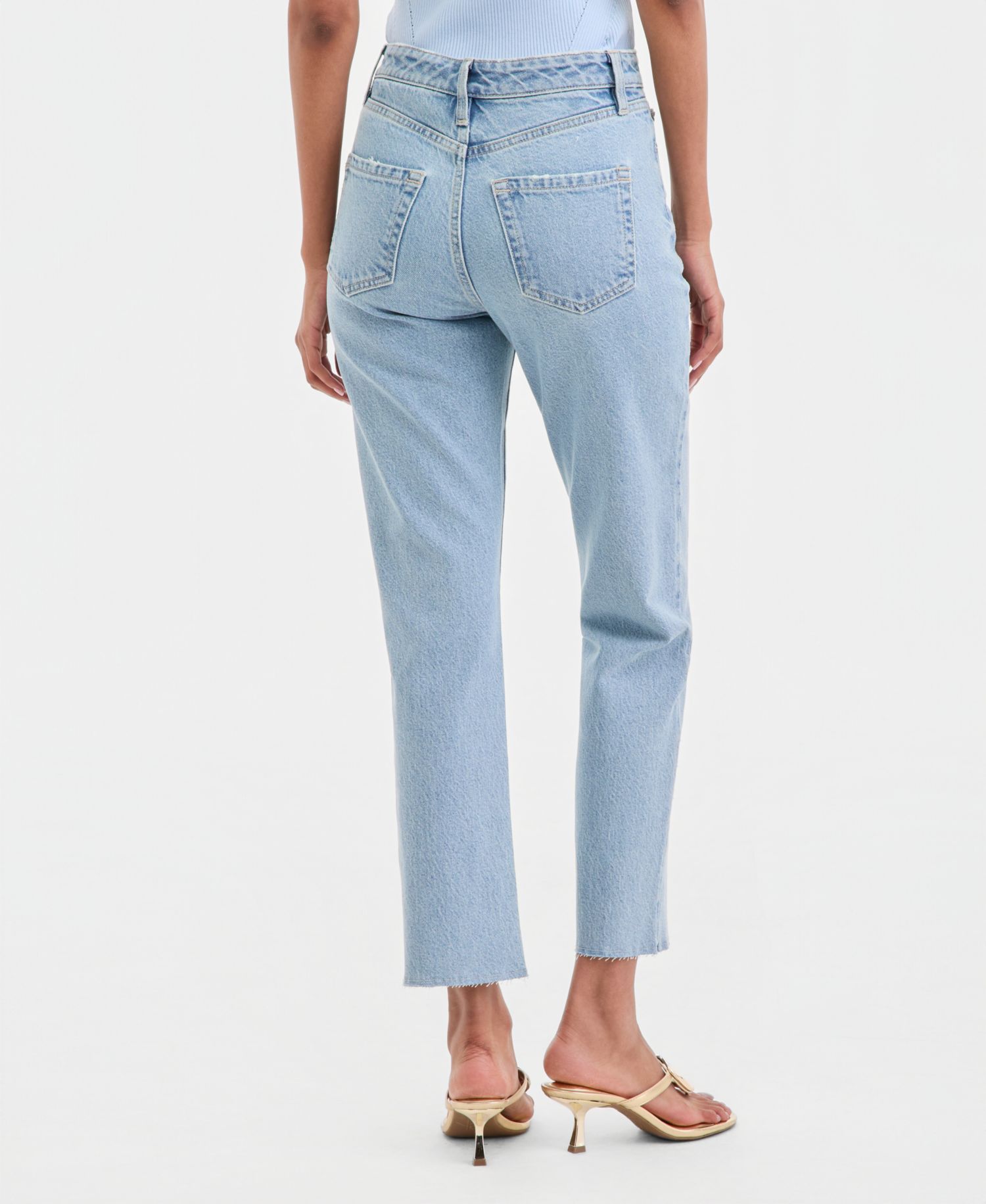 Women's High-Rise Frayed Hem Ankle Jeans