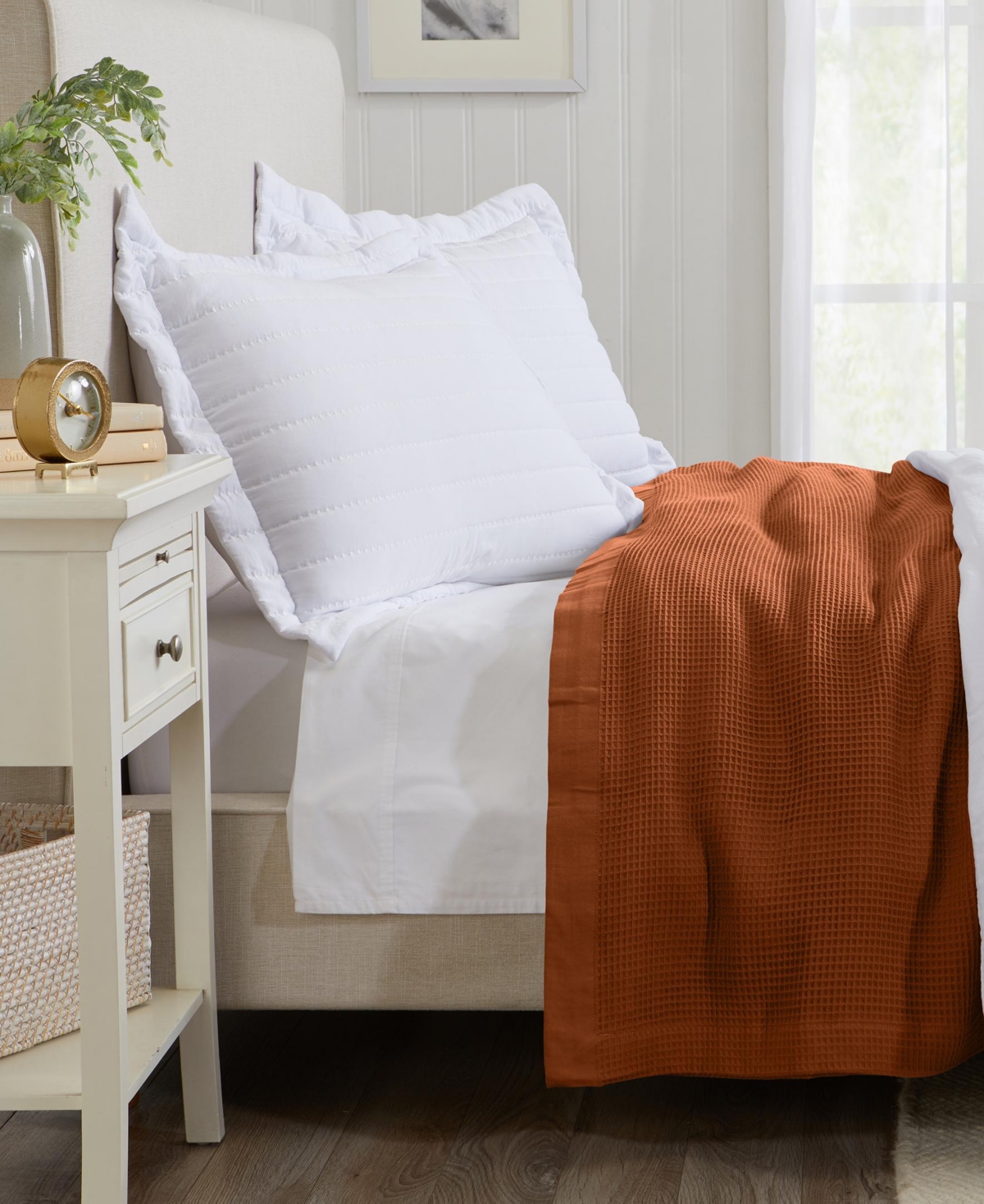 Linery & Co. Lightweight Waffle Weave Summer Bedding Cotton Throw Blanket