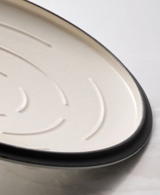 Cast Iron 6.5-Quart Round Dutch Oven Pot with Lid