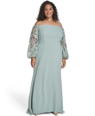 Plus Size Floral-Sleeve Long Gown