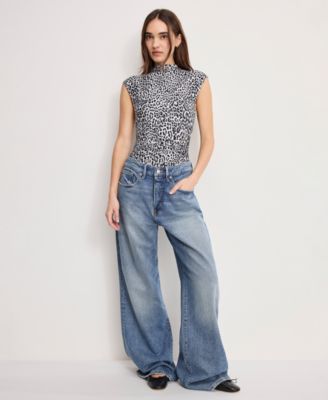 Women's Weightless Sleeveless Top, Regular and Plus