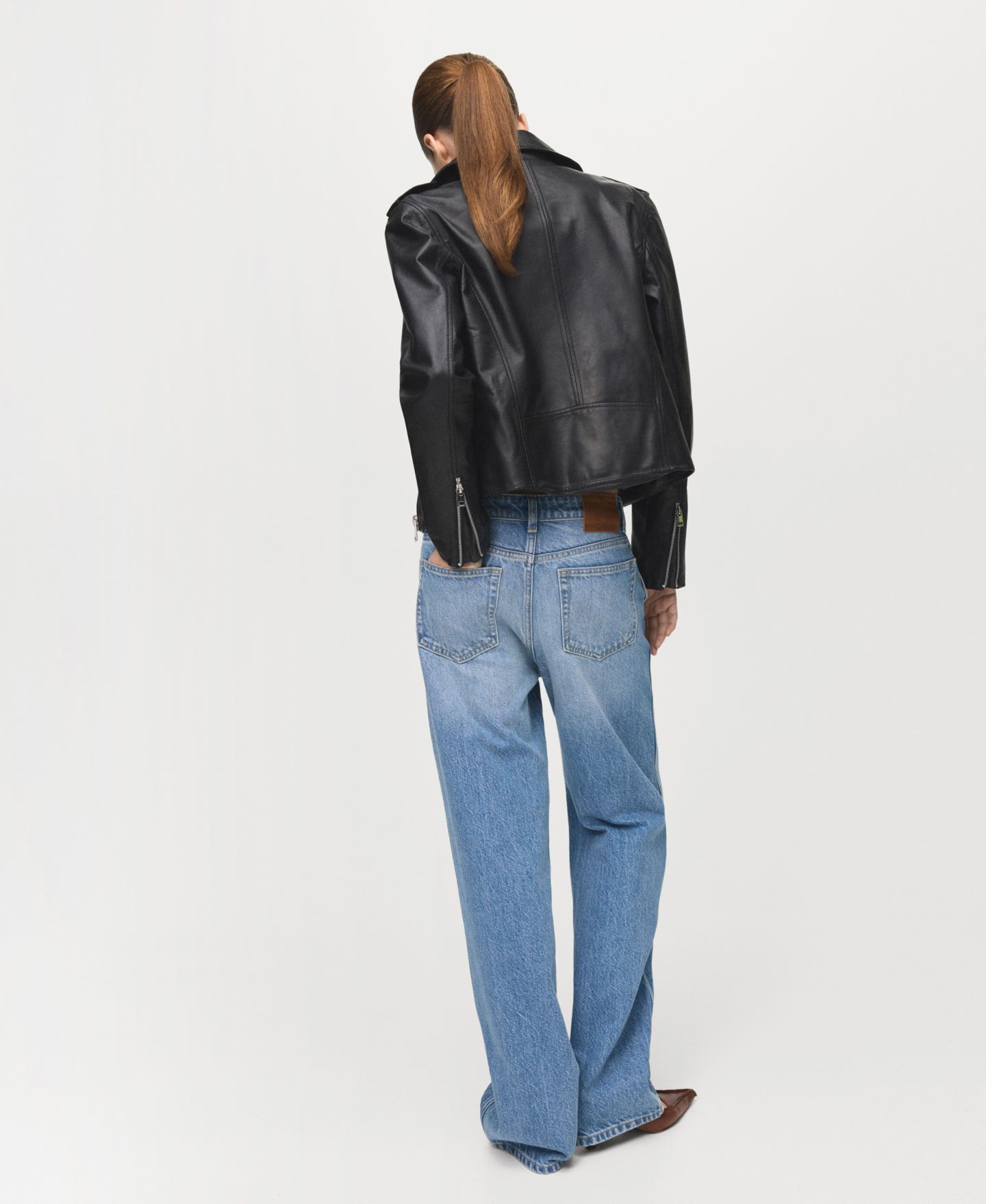 Женская куртка Mango Leather Biker, цвет: Чёрный — фото 2