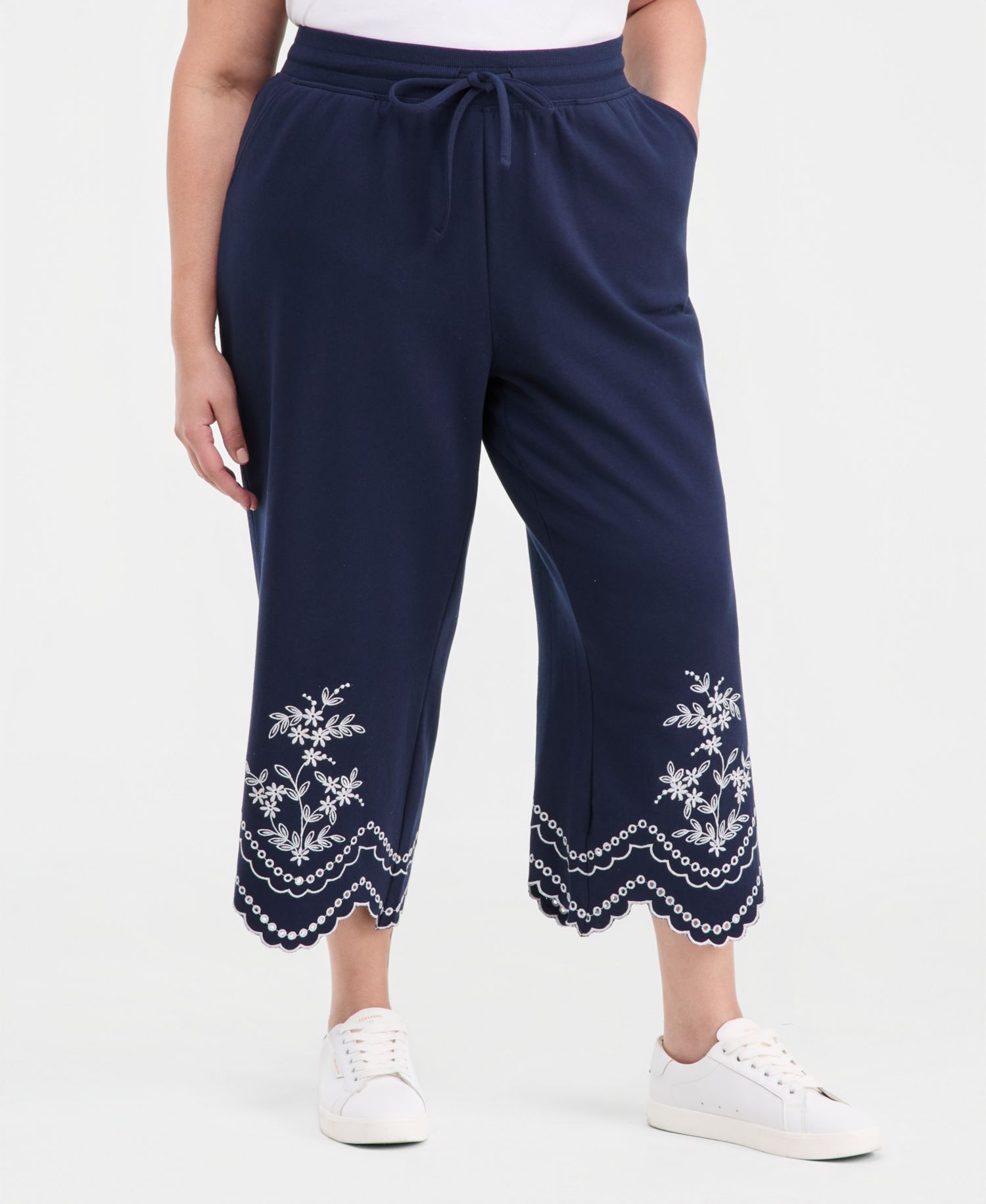 Plus Size Scalloped Eyelet Wide-Leg Knit Pants