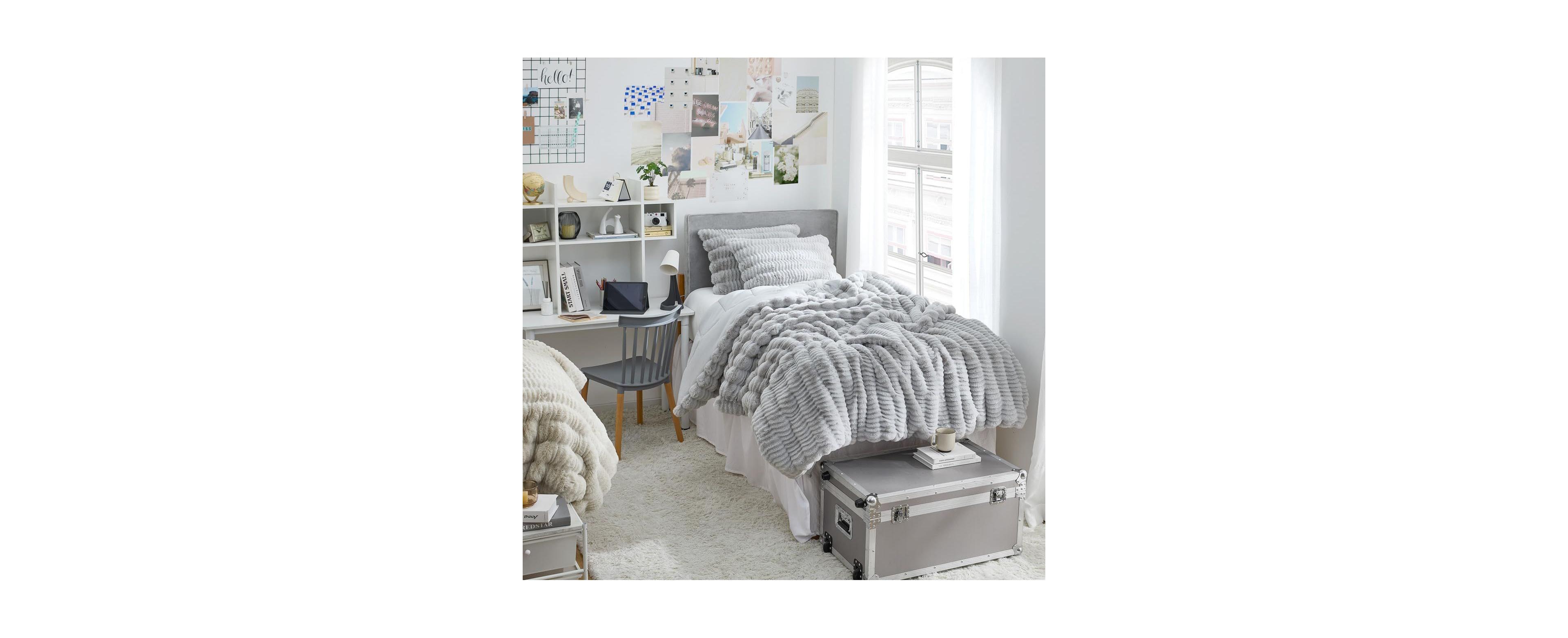 Coma Inducer Chunky Bunny Peak of Cozy Oversized Comforter