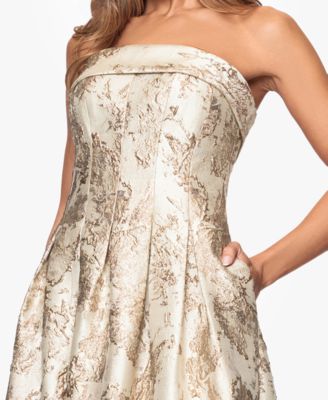 Women's Brocade Strapless Ball Gown