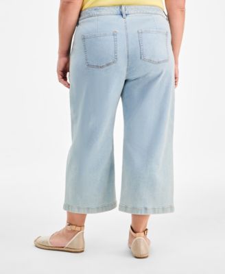 Plus Size Wide-Leg Cropped Jeans