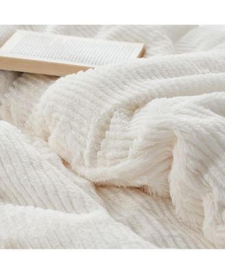 Ribbed Oversized Comforter Set - Ivory Almond