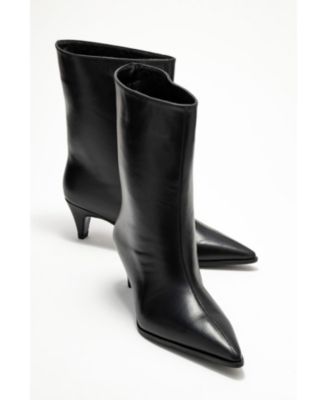 Women's Aleo Leather Pointed Toe Boot.