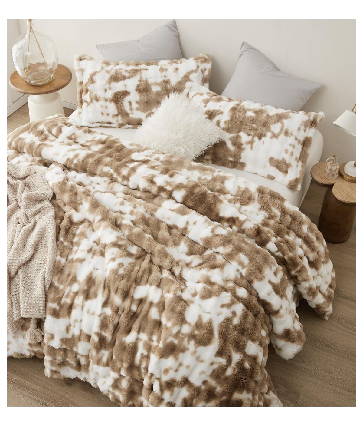 Coma Inducer Chunky Bunny Spotty Oversized Comforter Set