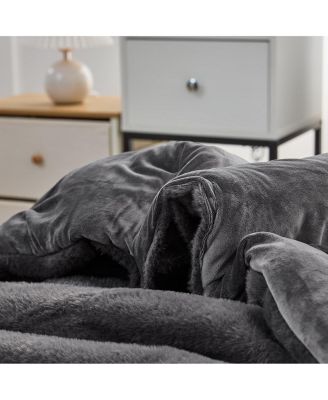 You Feel Me Oversized Comforter Set - Magnet