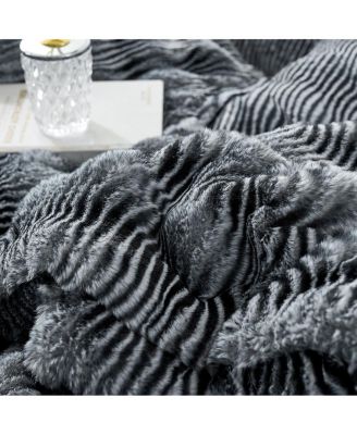 Raccoons Are Lovely - Coma Inducer Oversized Comforter Set