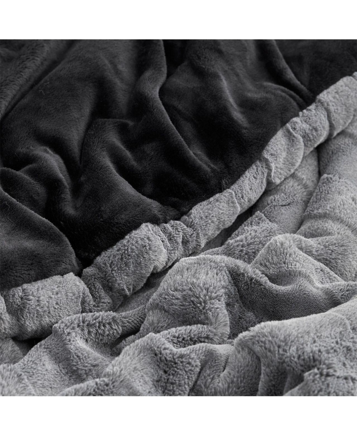 Coma Inducer Chunky Bunny Crossing Oversized Comforter Set