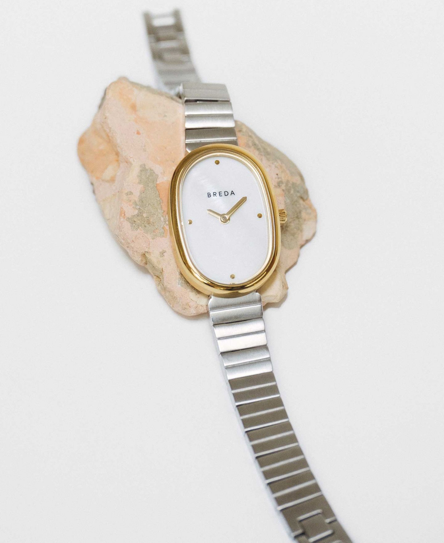 Женские часы BREDA Jane Gold Stainless Steel Bracelet Watch, 23mm — фото 6