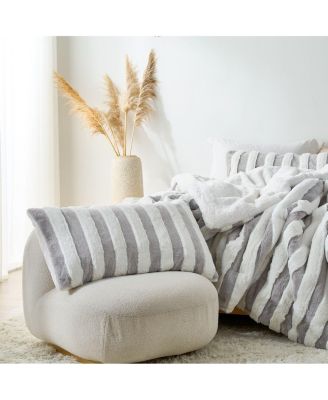 Chunky Bunny Freezin Waters Oversized Comforter Set