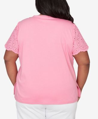 Plus Size Classic Solid Eyelet Sleeve T-Shirt with Necklace