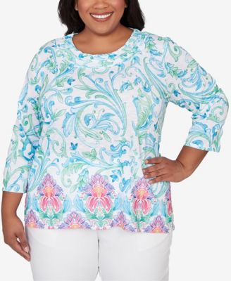Plus Size Classic Scroll Border Embellished Neck Top