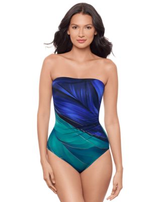 Women's Maldiva Avanti Underwire Pull-On One-Piece Swimsuit